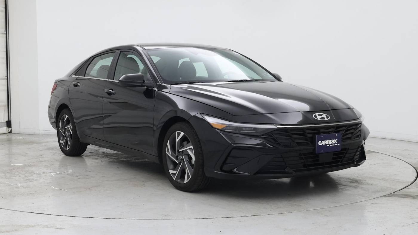 2024 Hyundai Elantra SEL — Sedan — 7,600 mi — Edison, NJ