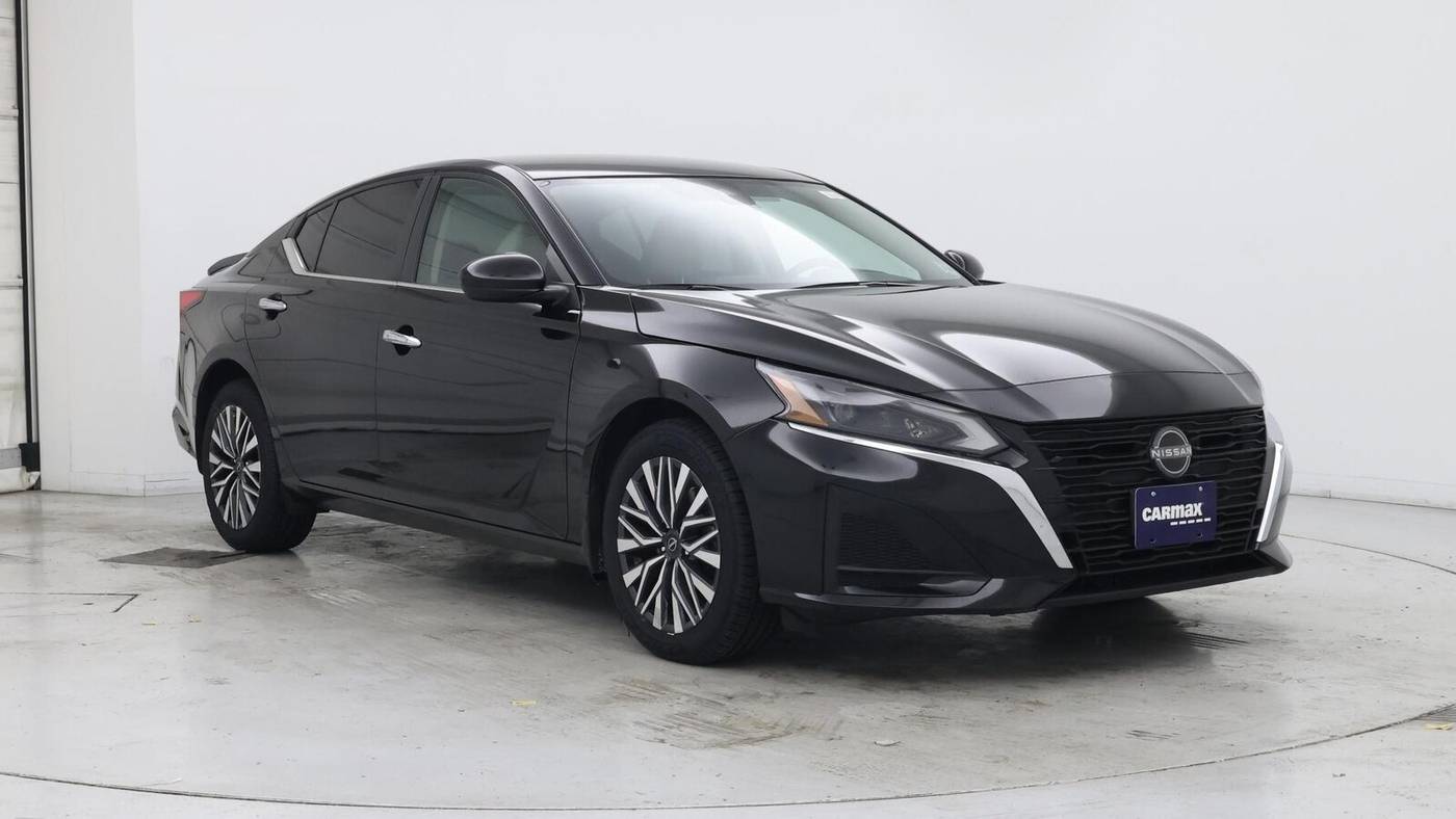 2023 Nissan Altima SV — Sedan — 34,692 mi — Edison, NJ