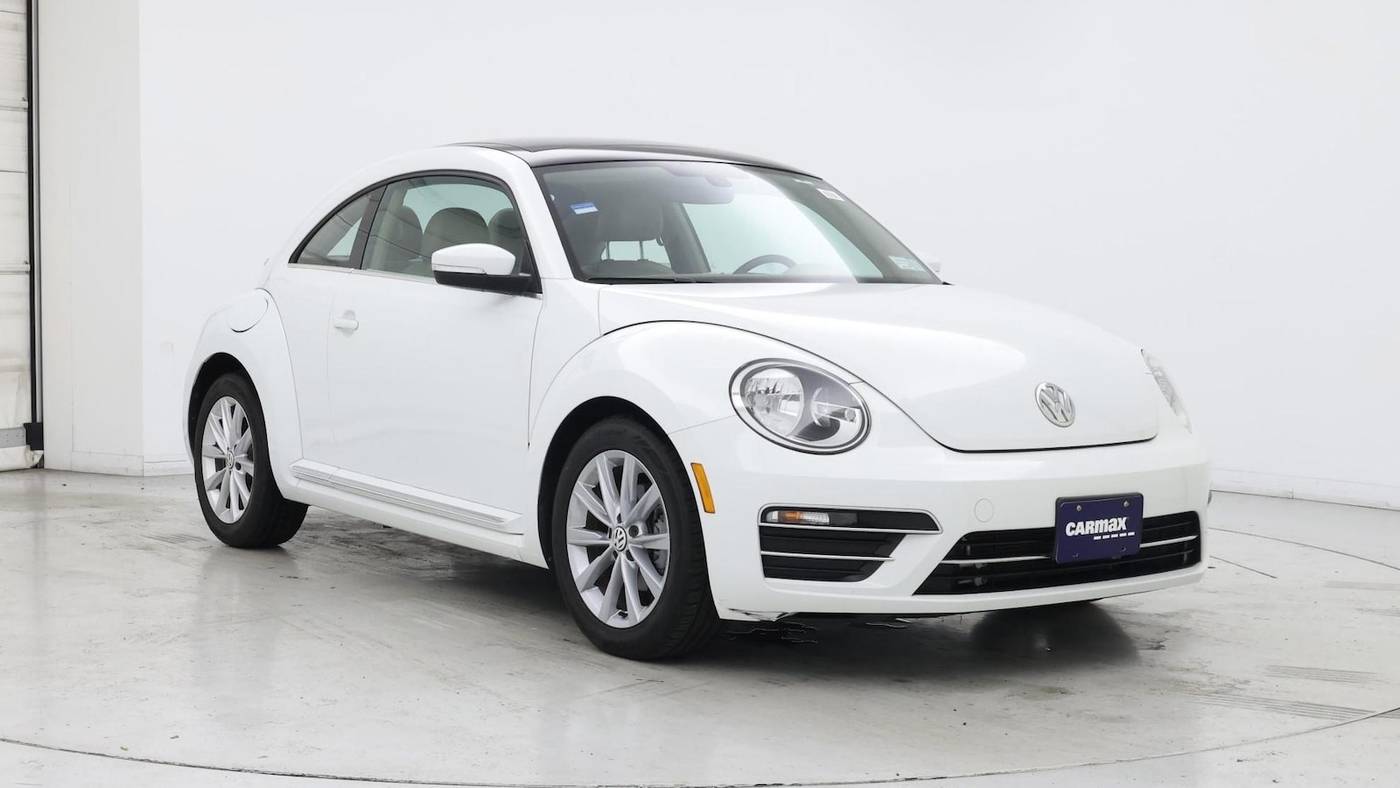 2019 Volkswagen Beetle SE — Coupe — 21,713 mi — Edison, NJ