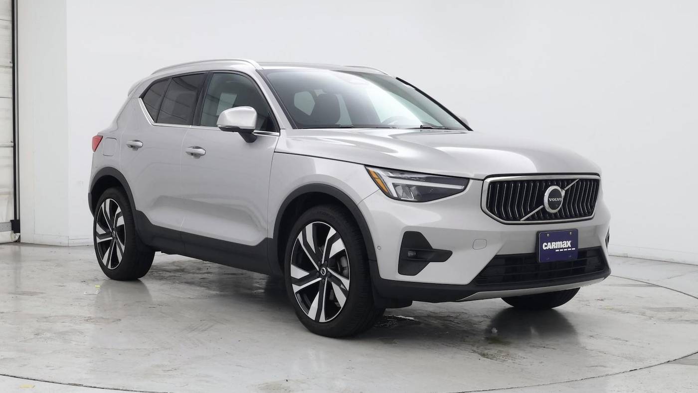 2023 Volvo XC40 Ultimate — SUV — 14,968 mi — Edison, NJ