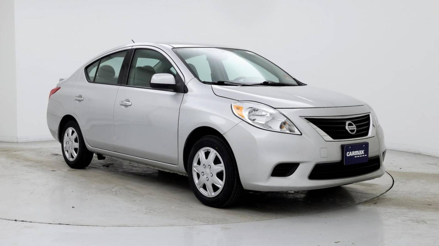 2014 Nissan Versa 1.6 SV — Sedan — 30,636 mi — Edison, NJ