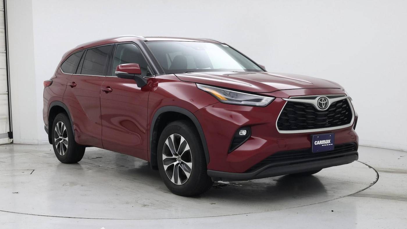 2022 Toyota Highlander XLE — SUV — 31,962 mi — Edison, NJ