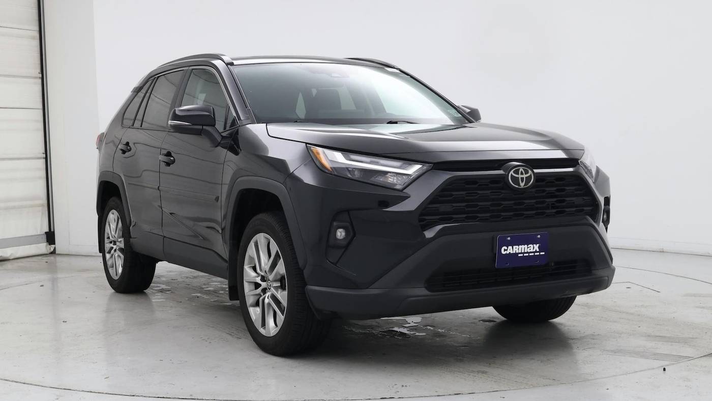 2024 Toyota RAV4 XLE Premium — SUV — 19,700 mi — Edison, NJ