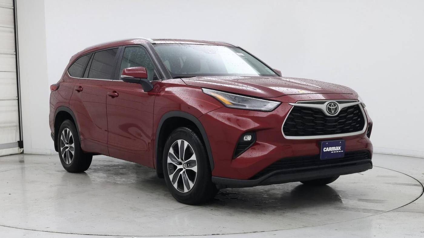 2023 Toyota Highlander XLE — SUV — 37,411 mi — Edison, NJ