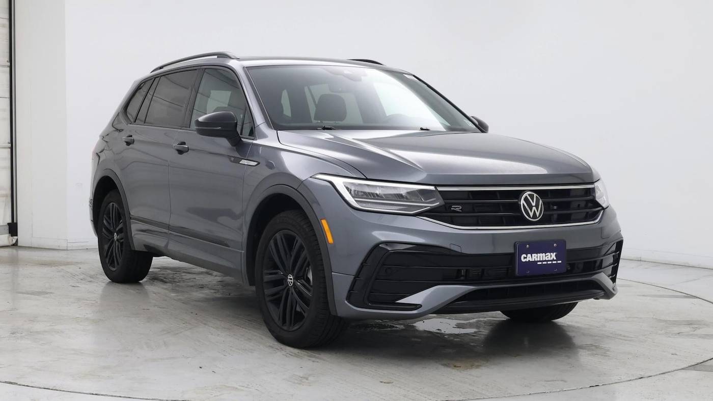 2022 Volkswagen Tiguan SE R-Line Black — SUV — 15,268 mi — Edison, NJ