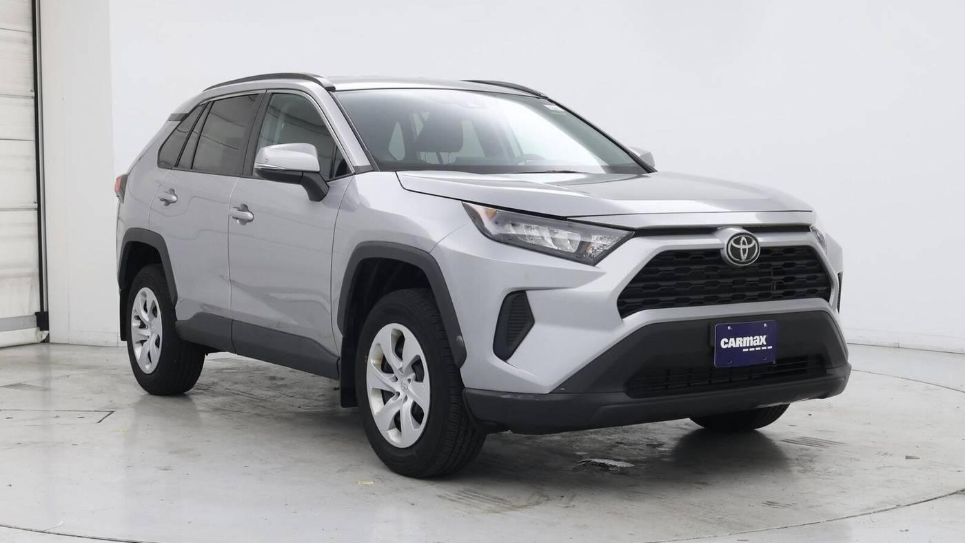 2019 Toyota RAV4 LE — SUV — 5,200 mi — Edison, NJ