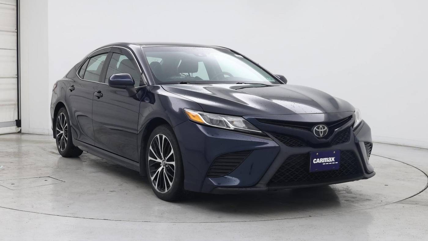 2018 Toyota Camry SE — Sedan — 40,763 mi — Edison, NJ