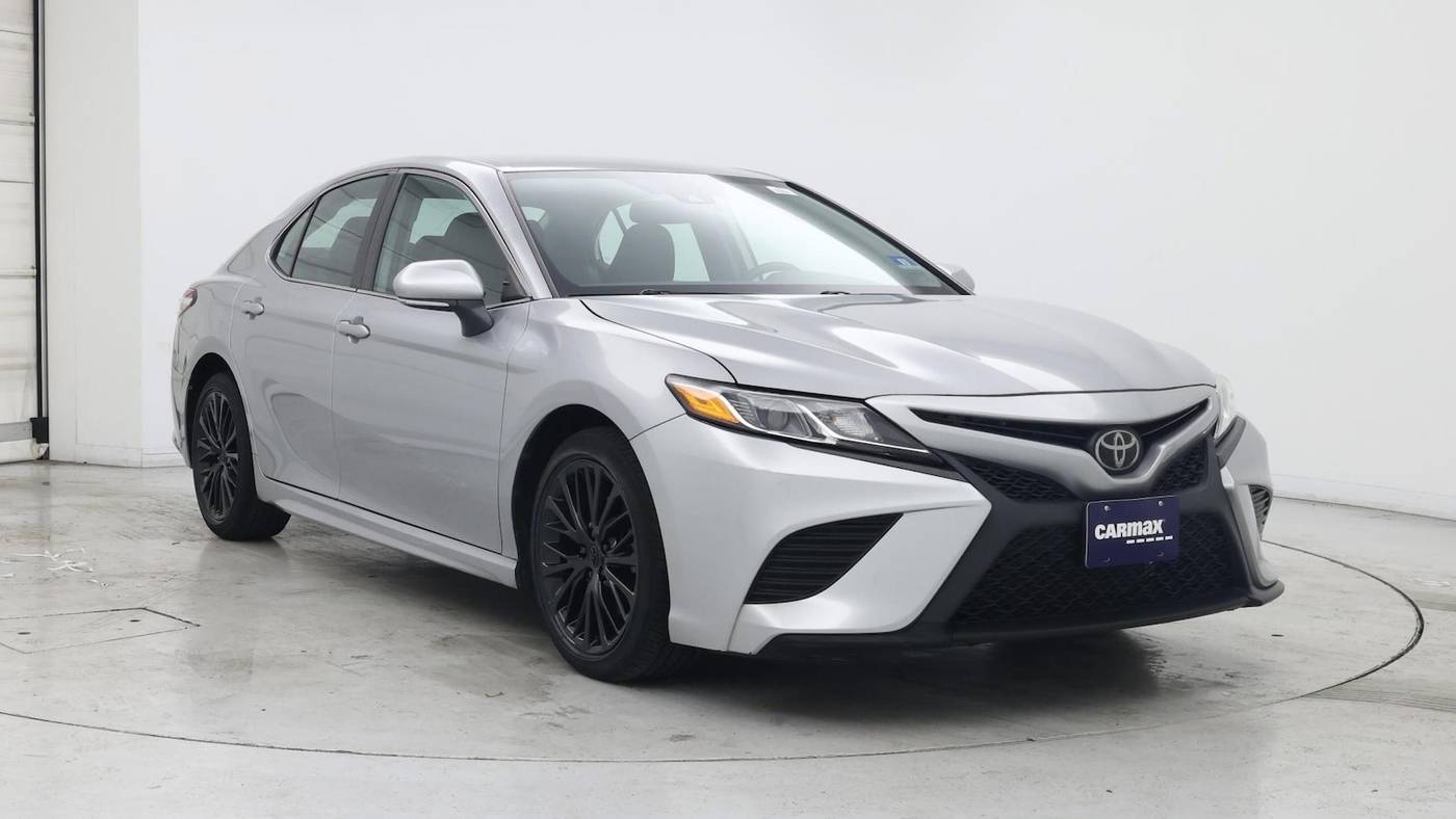 2020 Toyota Camry SE — Sedan — 11,966 mi — Edison, NJ