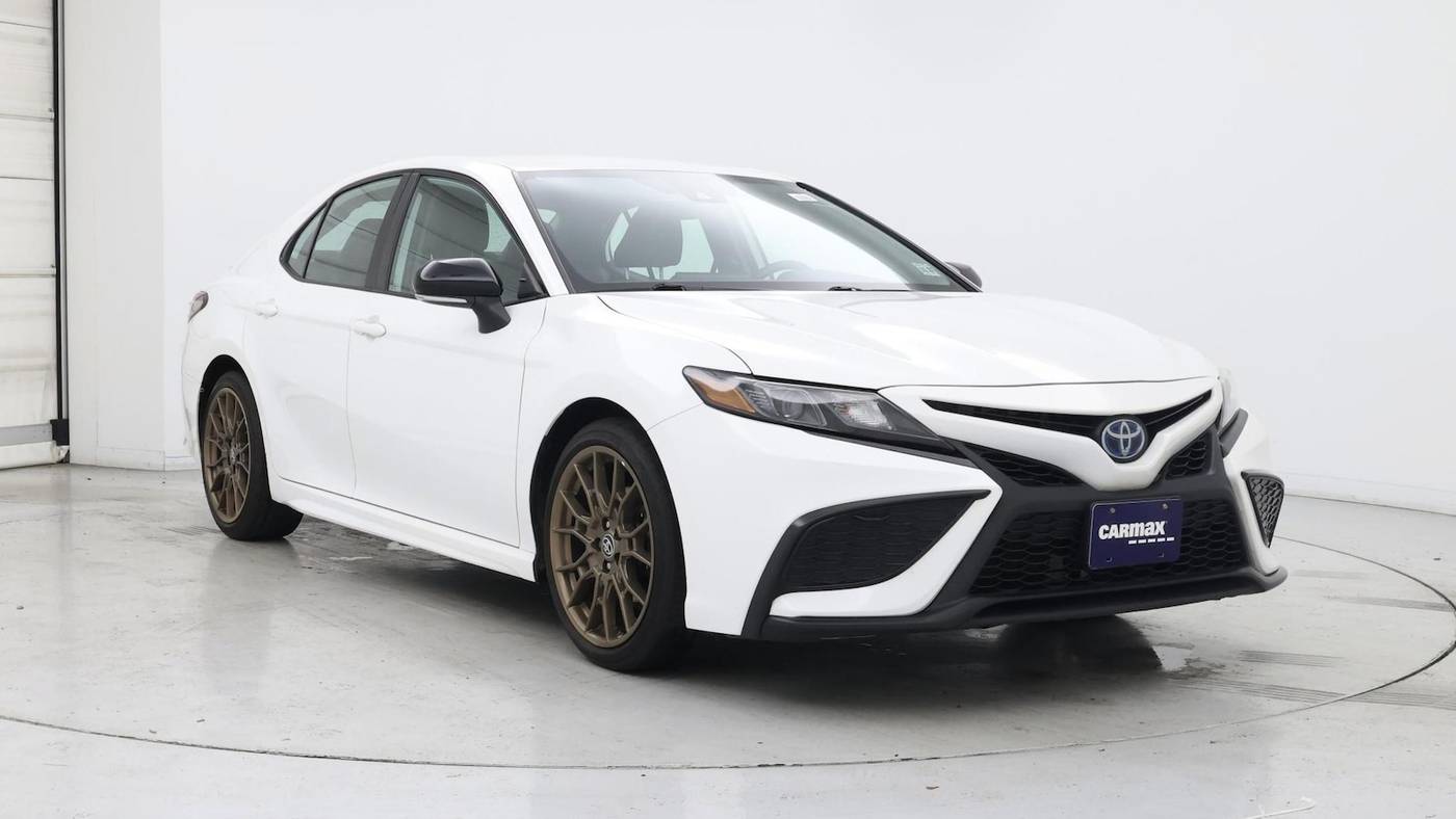 2023 Toyota Camry Hybrid SE Nightshade — Sedan — 29,075 mi — Edison, NJ