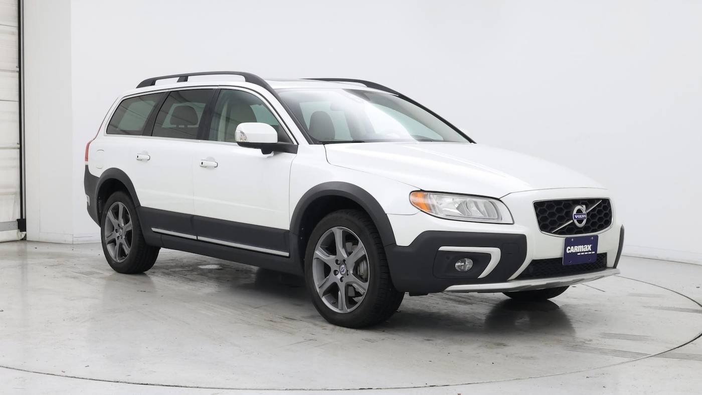 2015 Volvo XC70 T6 Platinum — Wagon — 61,940 mi — Edison, NJ