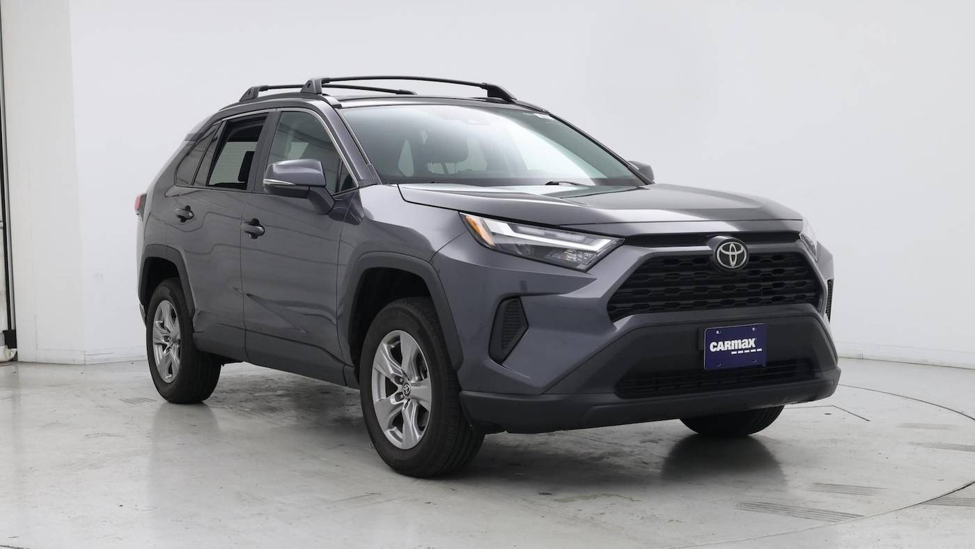 2022 Toyota RAV4 XLE — SUV — 25,785 mi — Edison, NJ