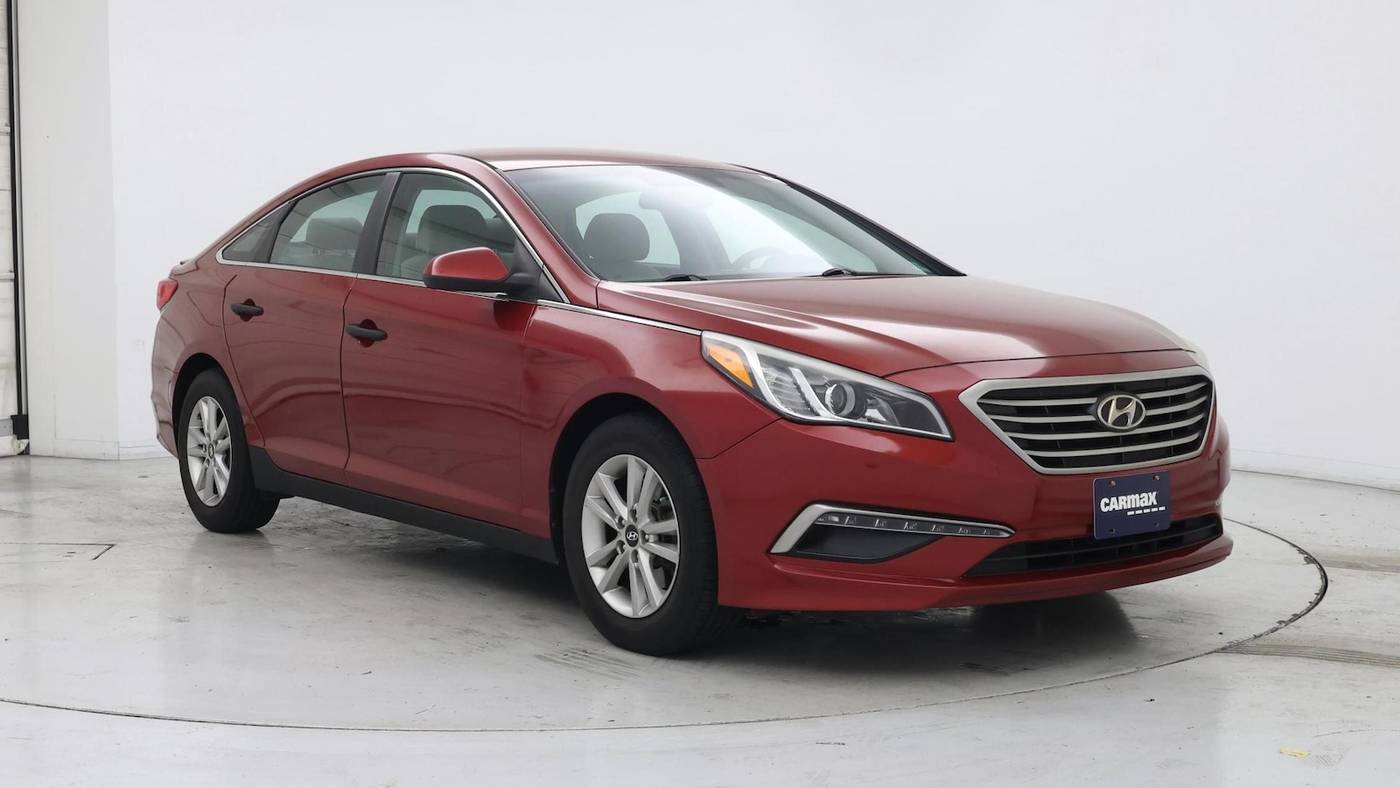 2015 Hyundai Sonata SE — Sedan — 121,510 mi — Edison, NJ