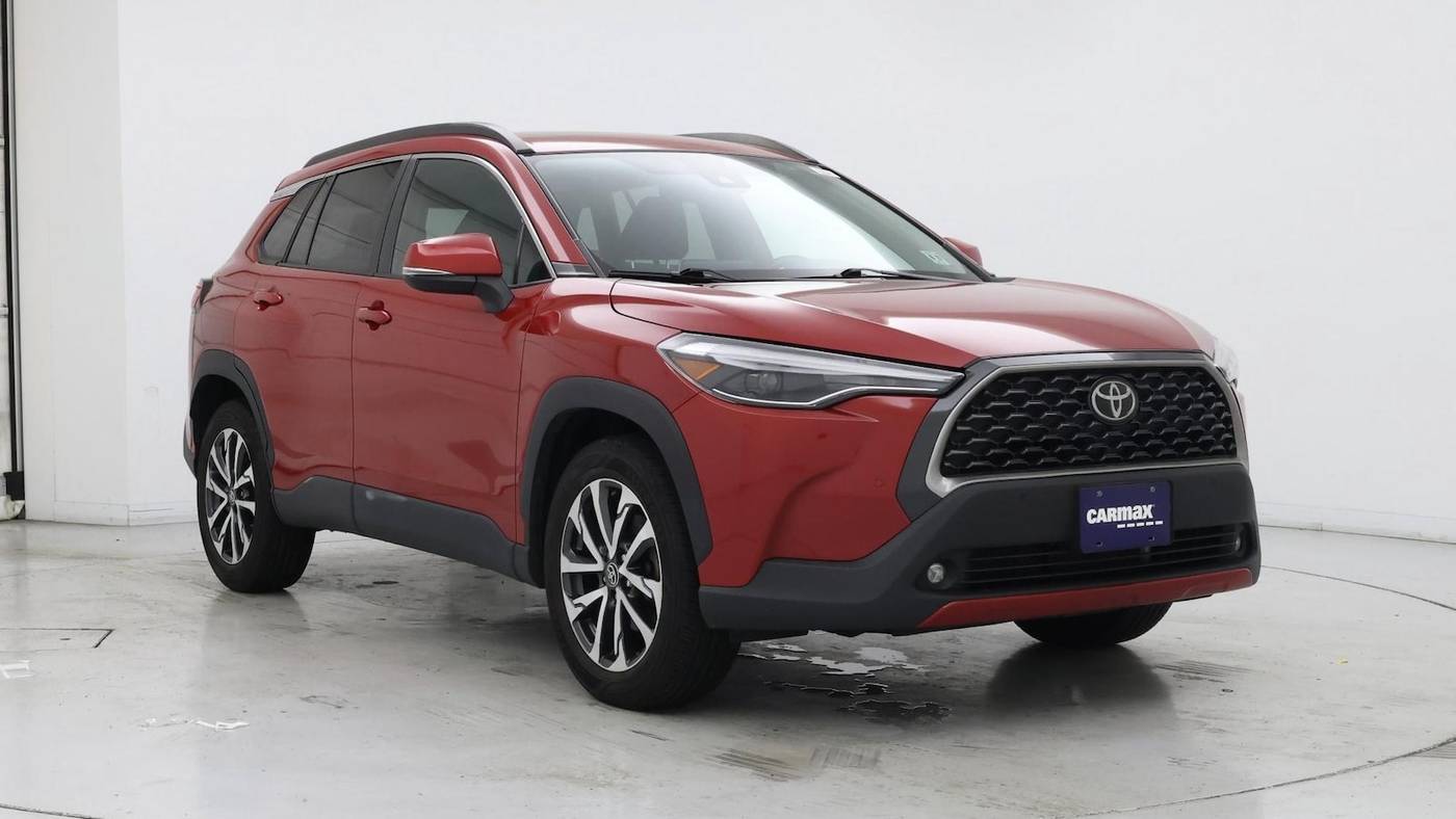 2022 Toyota Corolla Cross XLE — SUV — 15,401 mi — Edison, NJ