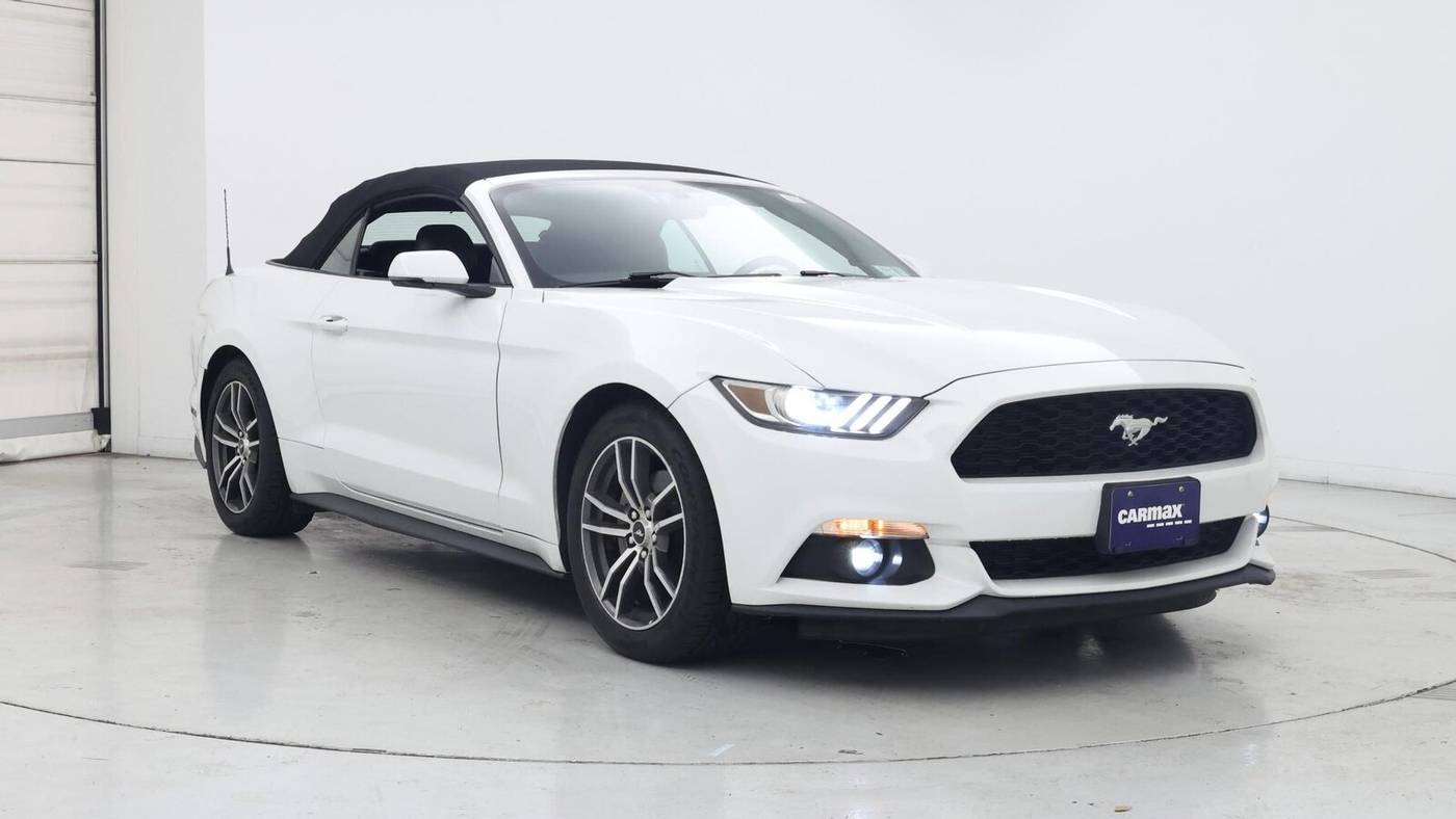 2017 Ford Mustang EcoBoost Premium — Convertible — 72,272 mi — Edison, NJ
