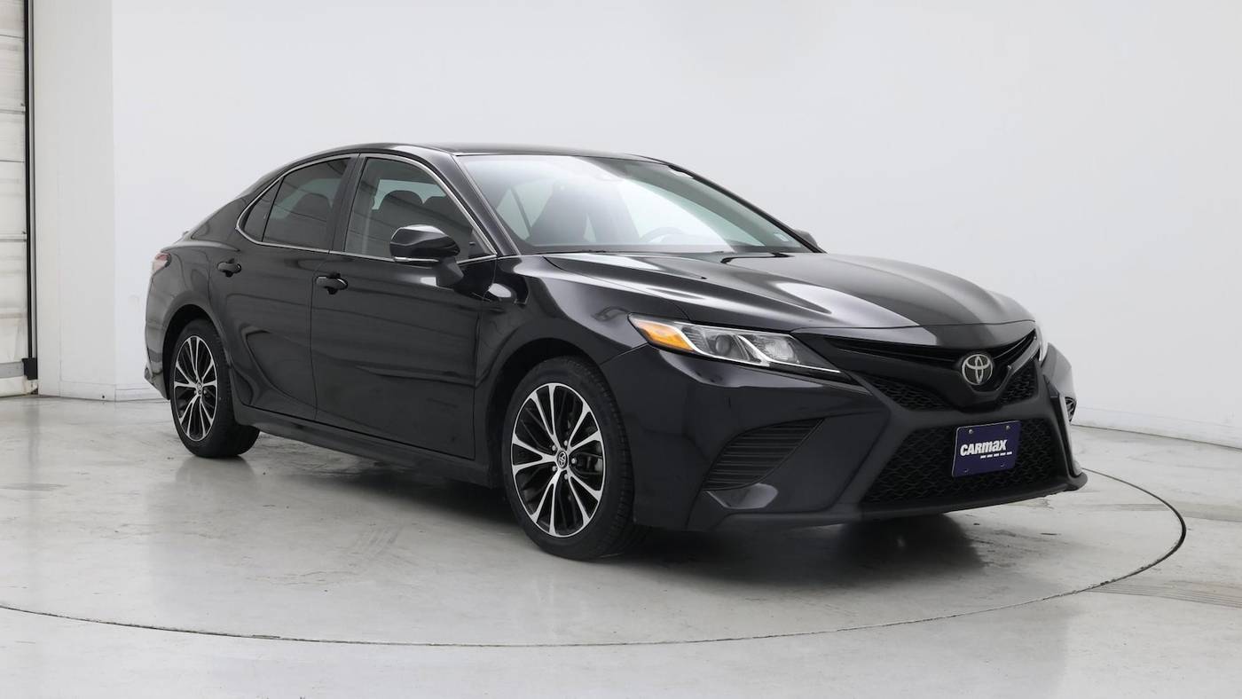 2019 Toyota Camry SE — Sedan — 48,868 mi — Edison, NJ