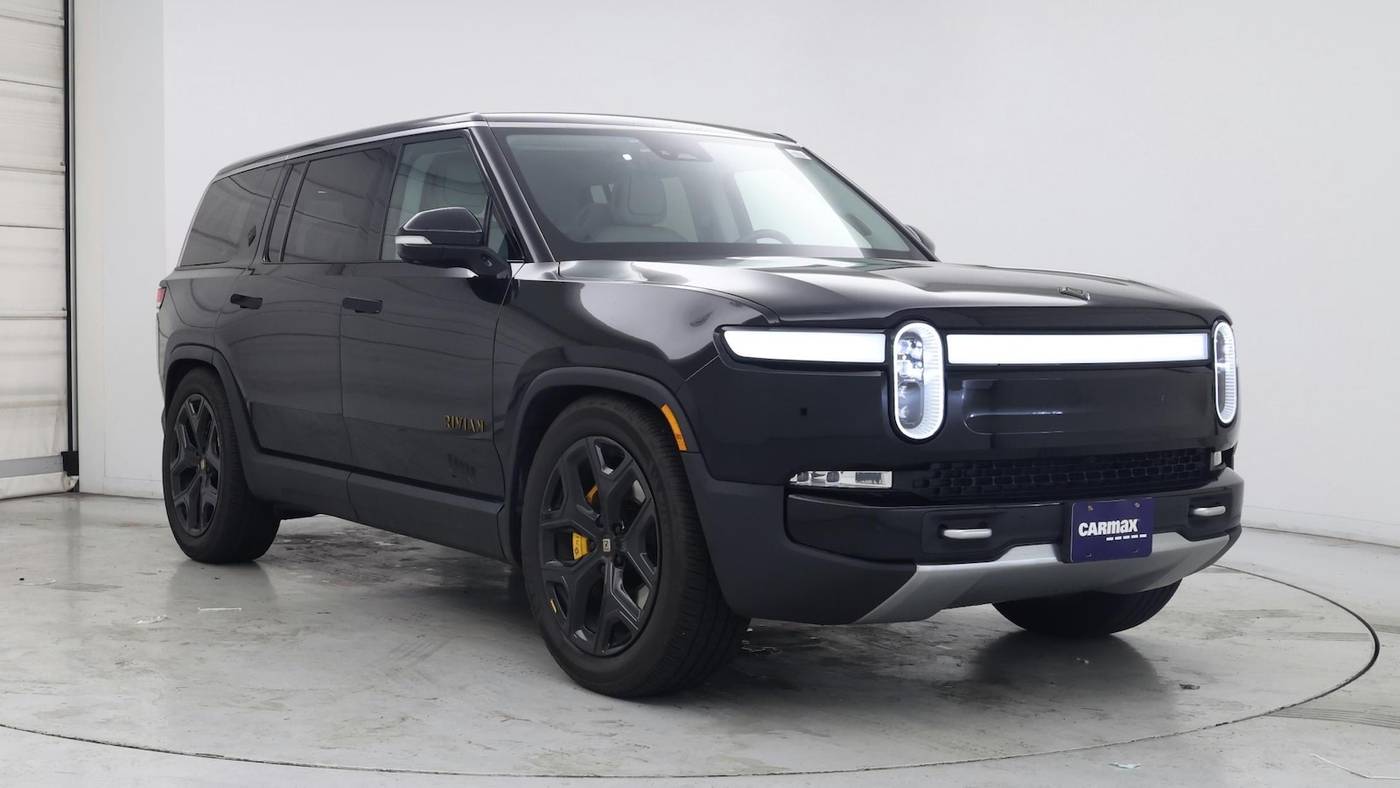 2023 Rivian R1S