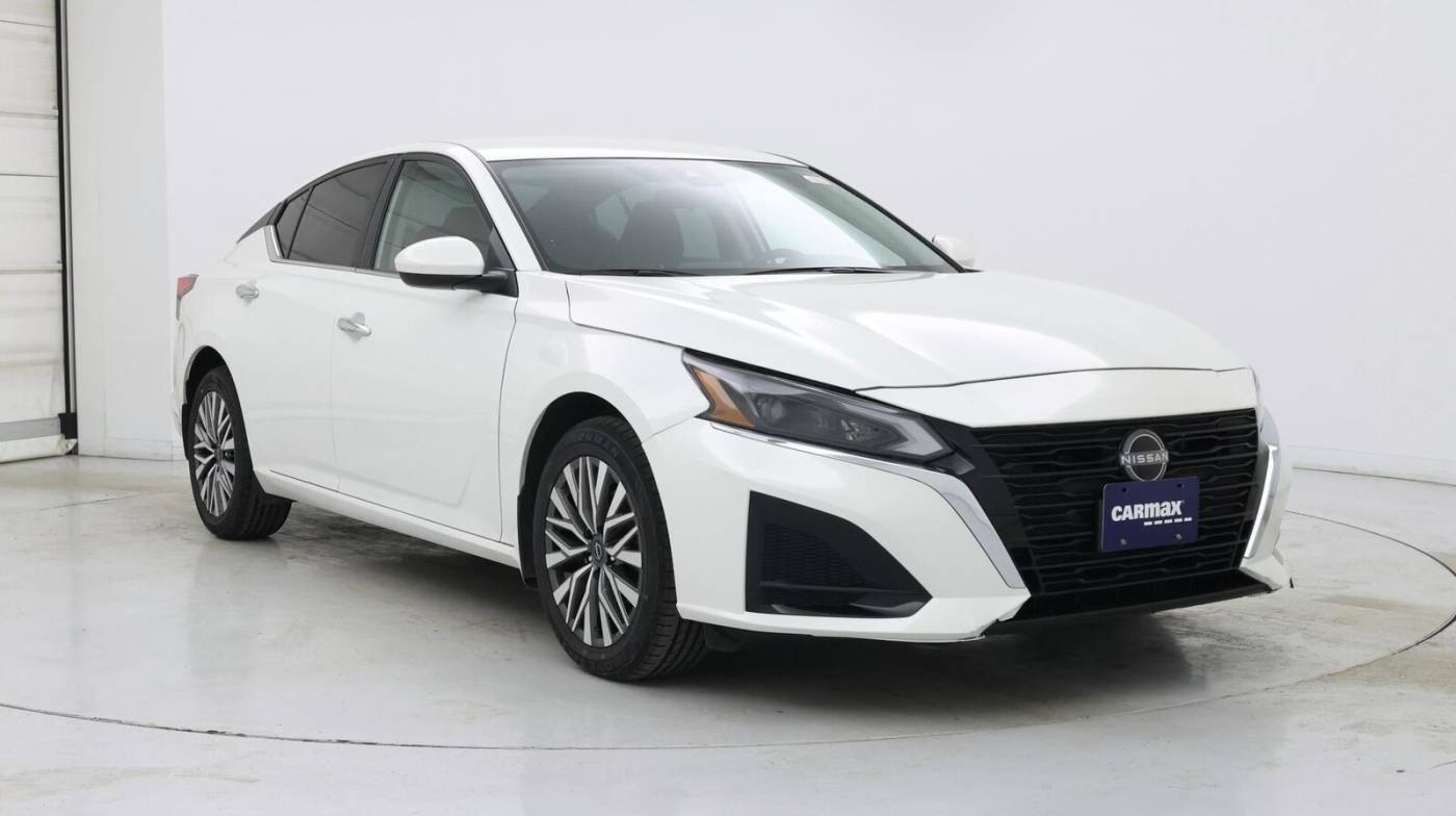 2023 Nissan Altima SV — Sedan — 28,532 mi — Edison, NJ