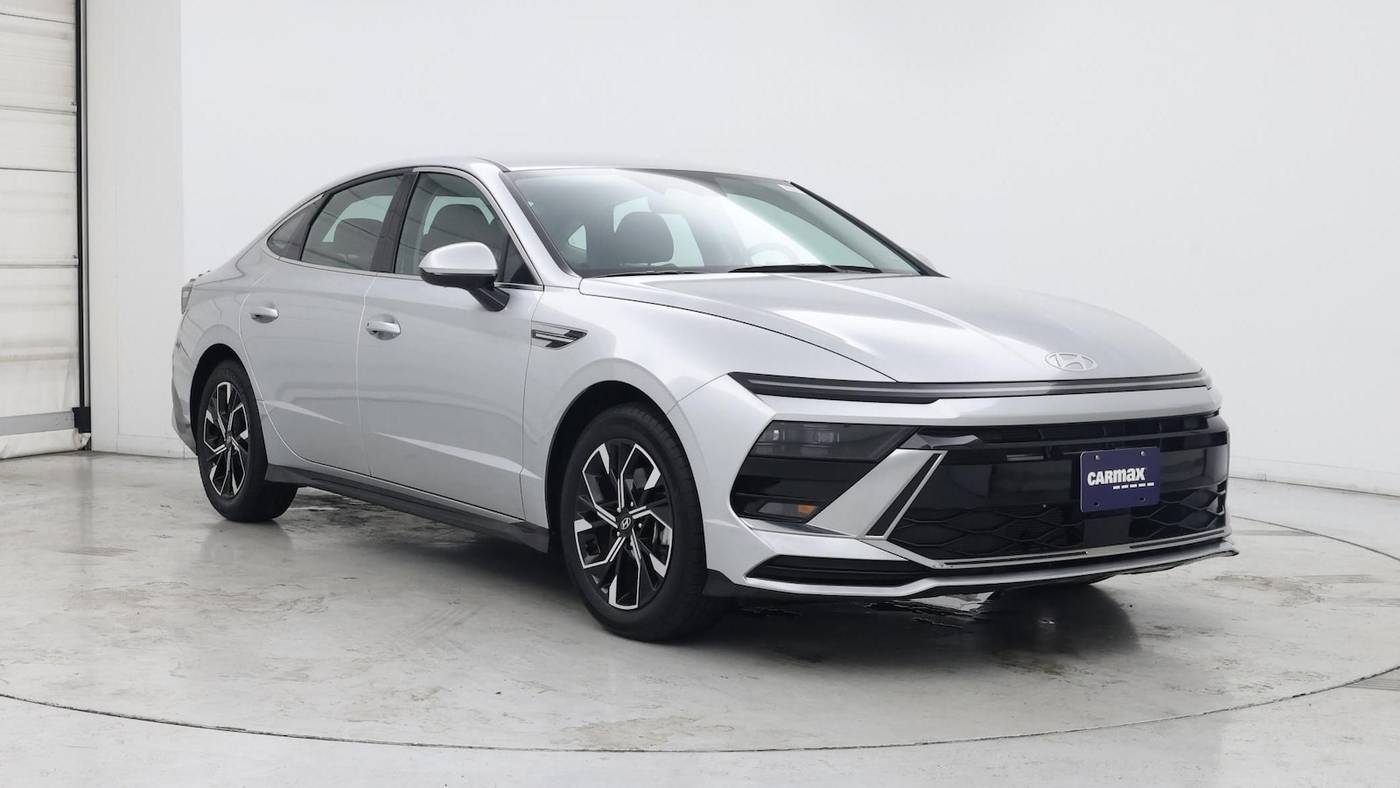 2025 Hyundai Sonata SEL — Sedan — 12,592 mi — Edison, NJ