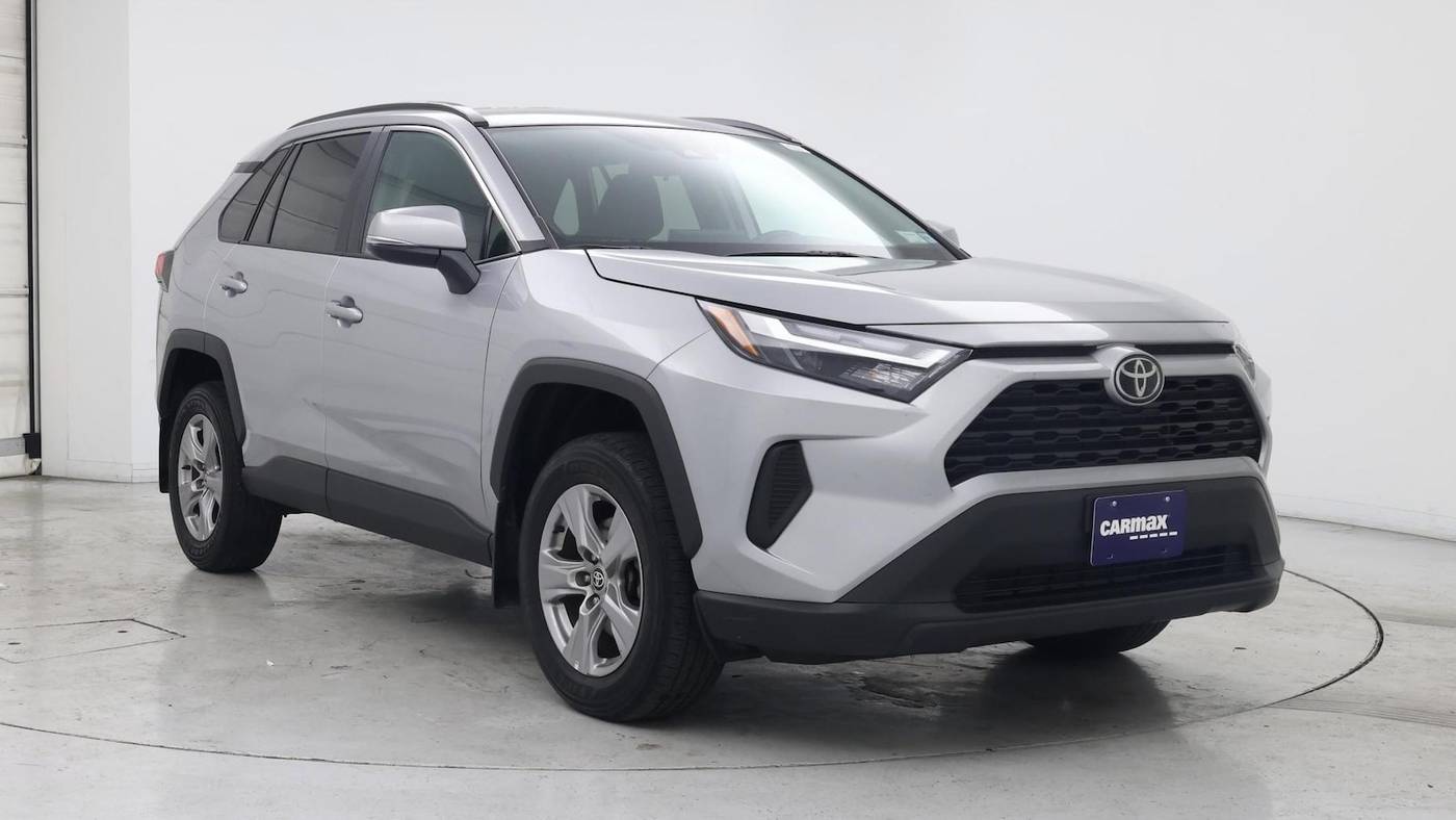 2023 Toyota RAV4 XLE — SUV — 24,545 mi — Edison, NJ