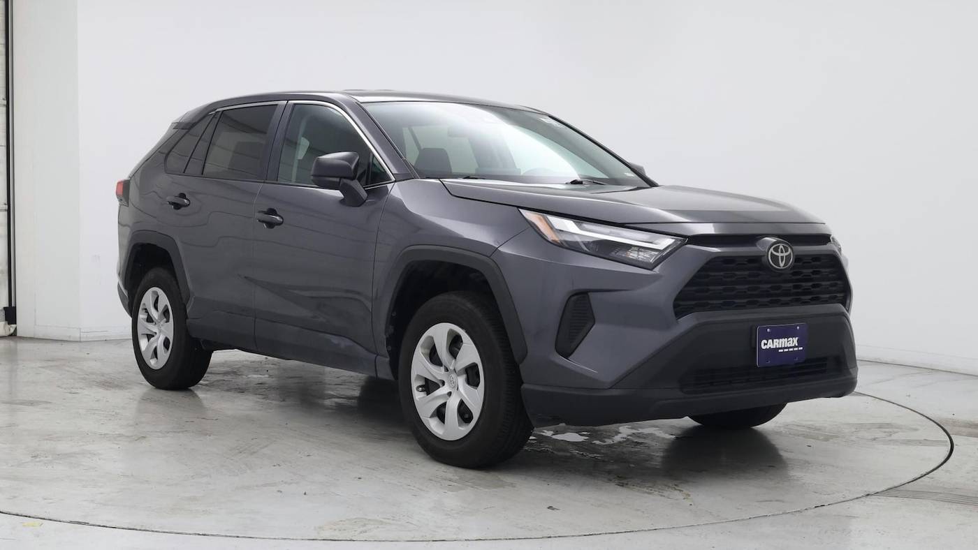 2024 Toyota RAV4 LE — SUV — 8,965 mi — Edison, NJ