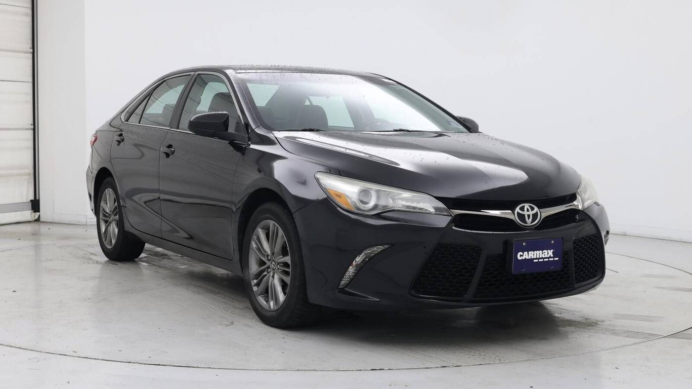 2017 Toyota Camry SE — Sedan — 125,722 mi — Edison, NJ