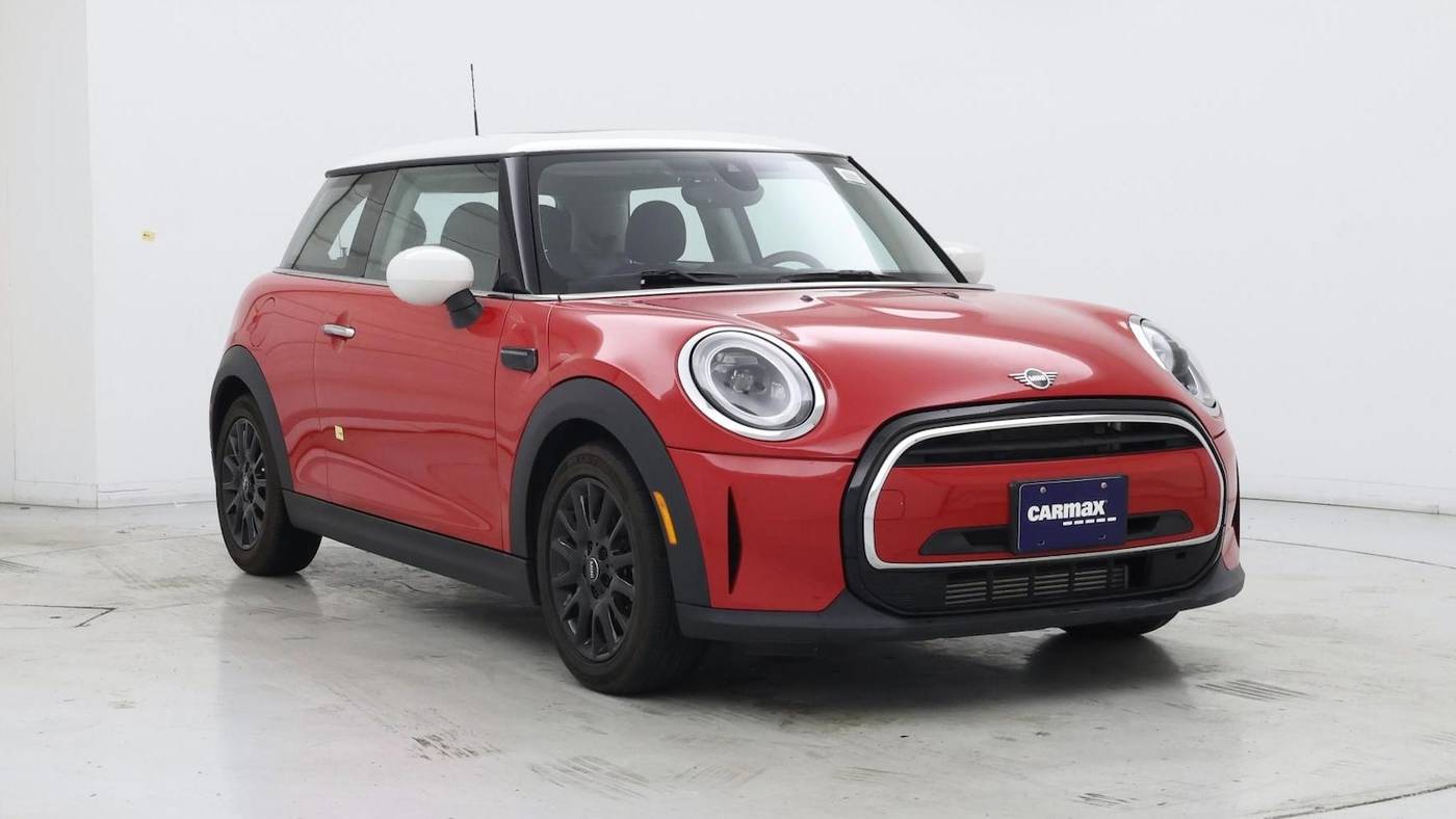2023 MINI Hardtop Cooper — Hatchback — 8,875 mi — Edison, NJ