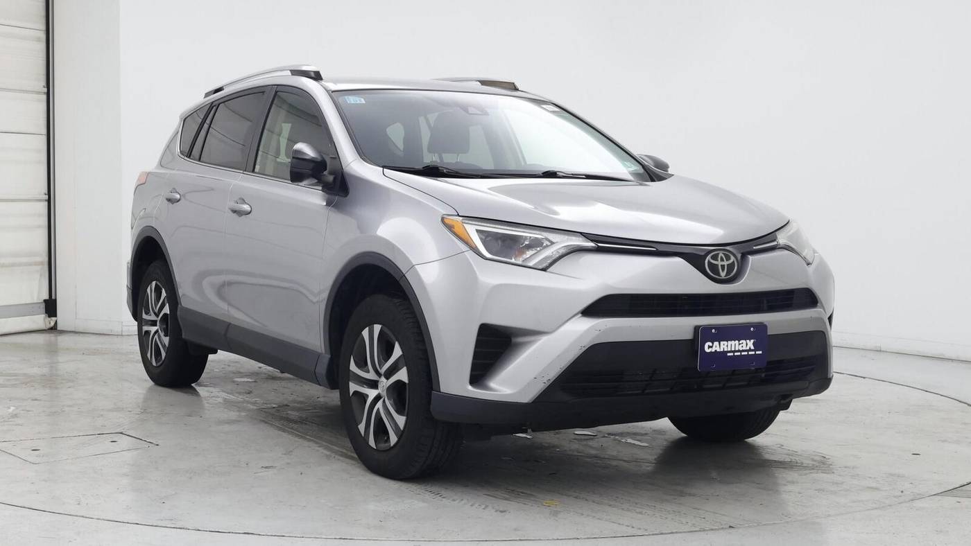 2018 Toyota RAV4 LE — SUV — 48,980 mi — Edison, NJ