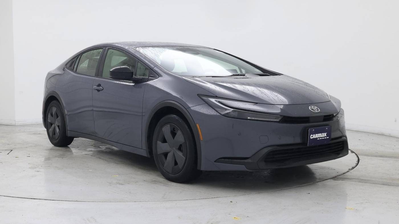 2024 Toyota Prius LE — Hatchback — 15,399 mi — Edison, NJ