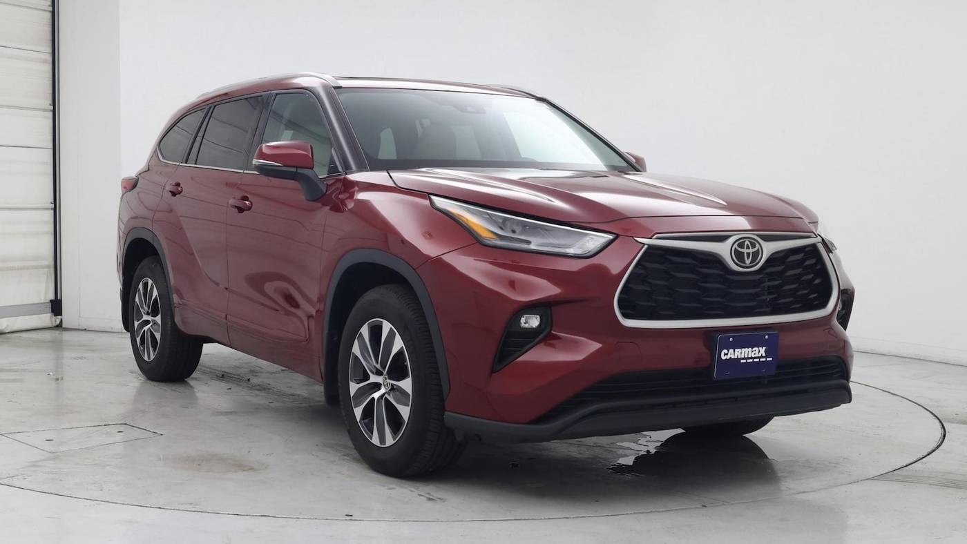 2022 Toyota Highlander XLE — SUV — 24,661 mi — Edison, NJ