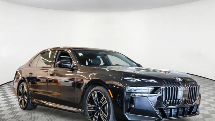 2024 BMW i7 eDrive50 — Sedan — 28,745 mi — Los Angeles, CA