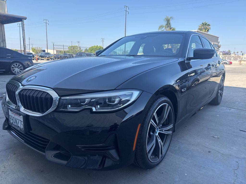 2022 BMW 3 Series 330e — Sedan — 22,599 mi — Los Angeles, CA