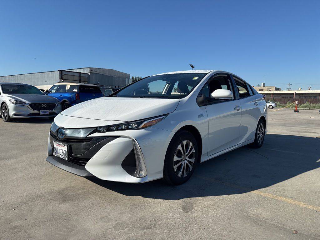 2021 Toyota Prius Prime LE — Hatchback — 31,737 mi — Los Angeles, CA