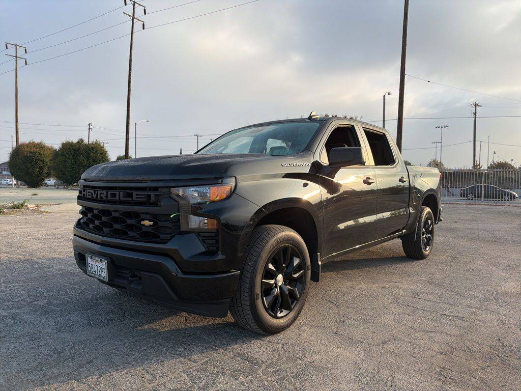2022 Chevrolet Silverado 1500 Custom — Pickup Truck — 48,021 mi — Los Angeles, CA