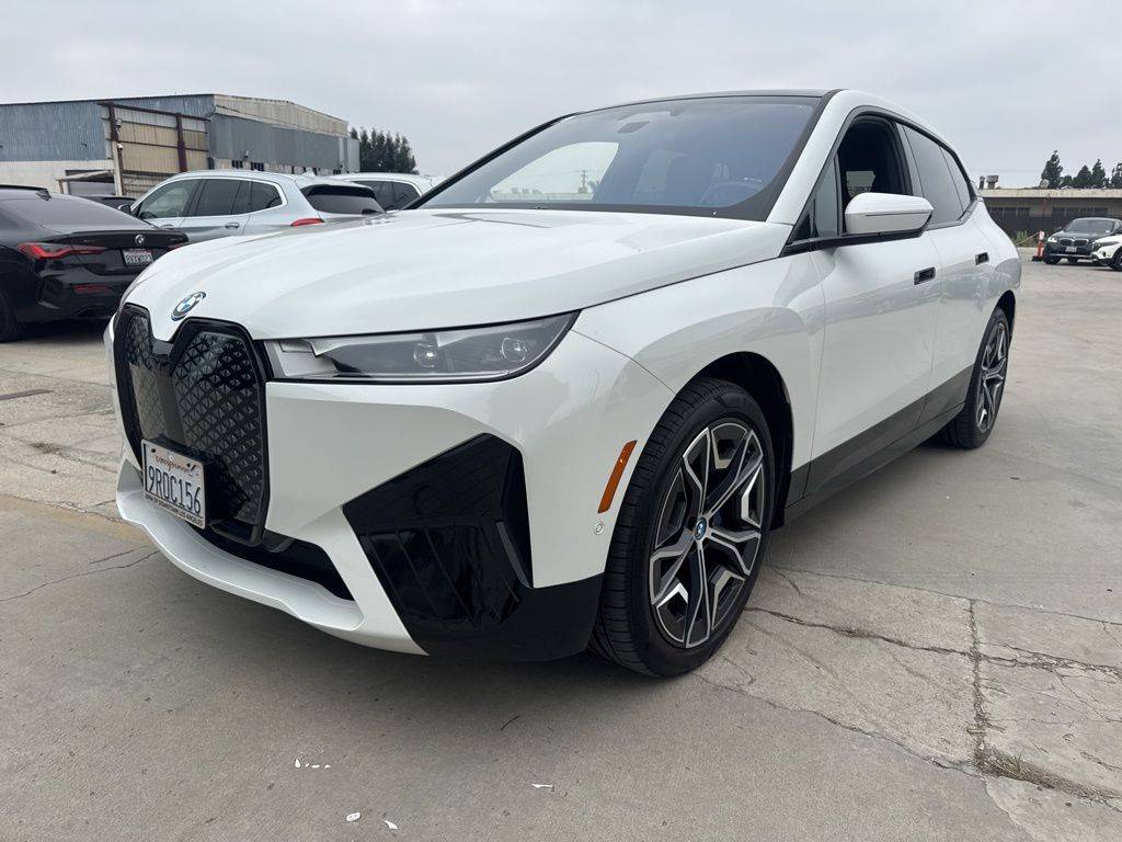 2025 BMW iX xDrive50 — SUV — 6,237 mi — Los Angeles, CA