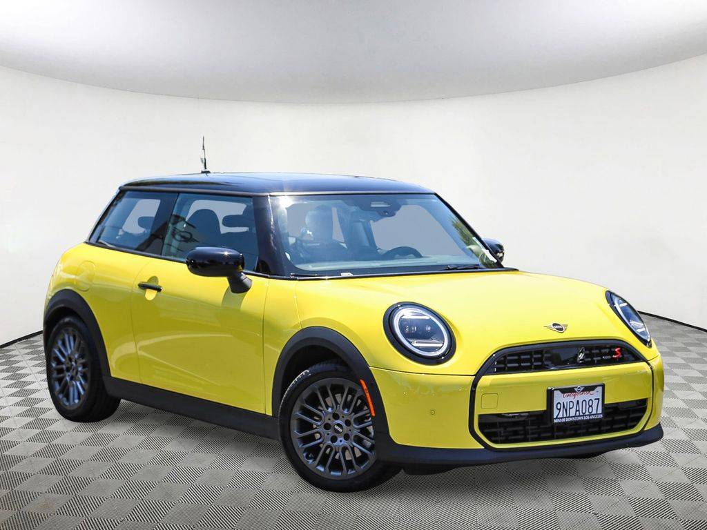 2025 MINI Hardtop Cooper S — Hatchback — 4,826 mi — Los Angeles, CA