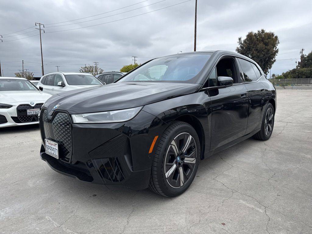 2025 BMW iX xDrive50 — SUV — 3,690 mi — Los Angeles, CA