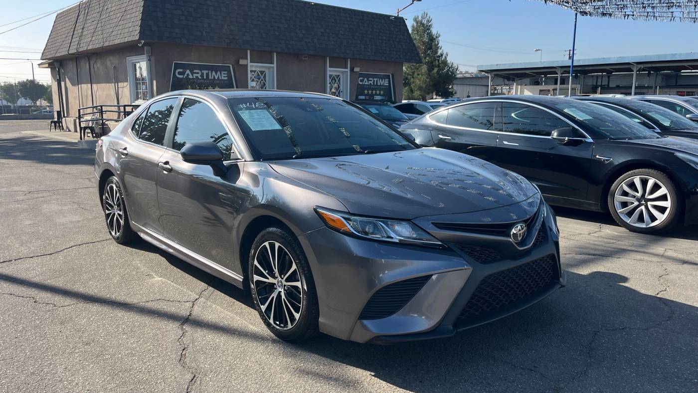 2019 Toyota Camry SE — Sedan — 73,862 mi — South Gate, CA