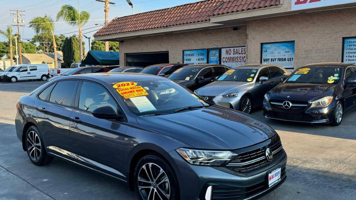 2022 Volkswagen Jetta Sport — Sedan — 27,455 mi — South Gate, CA