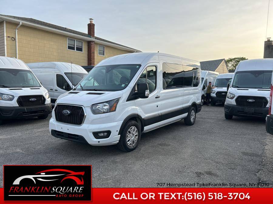 2025 Ford Transit Passenger Wagon XLT — Passenger Van — 6,443 mi — Franklin Square, NY
