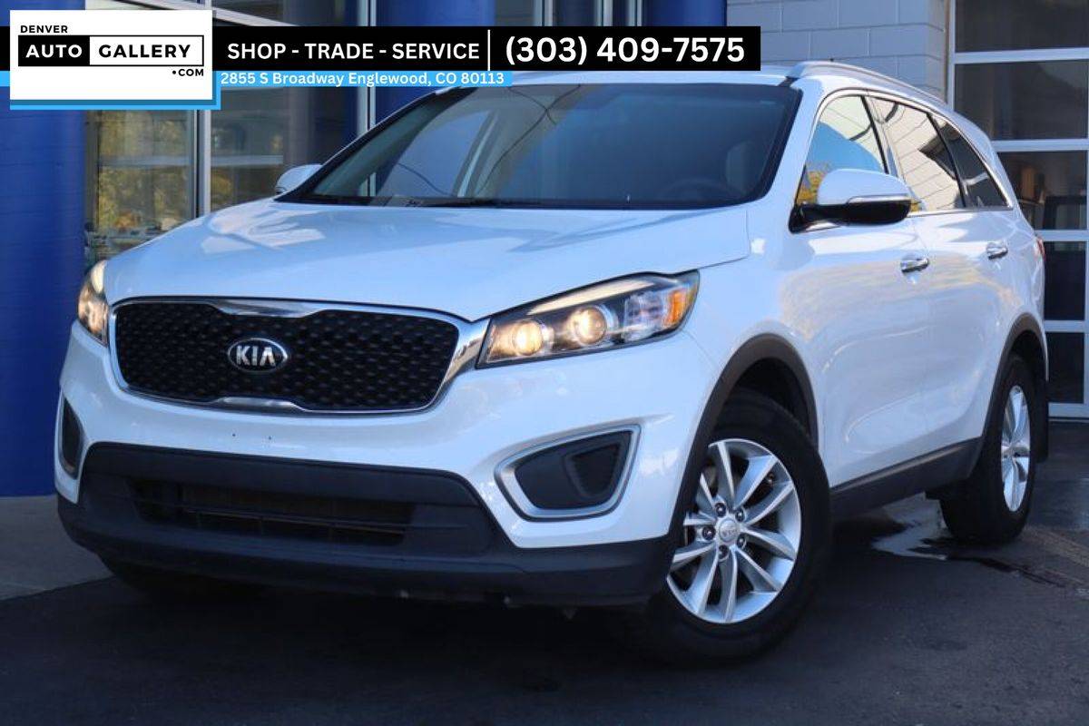 2017 Kia Sorento LX — SUV — 113,145 mi — Denver, CO