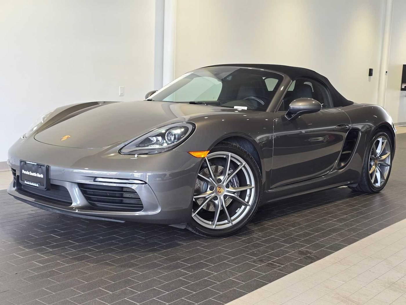 2021 Porsche 718 Boxster