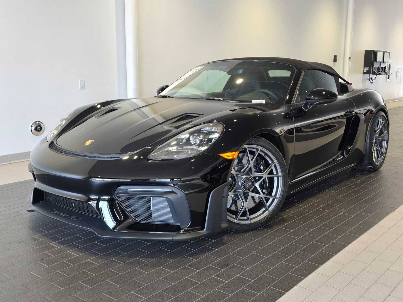 2025 Porsche 718 Spyder 718 Spyder RS — Convertible — 308 mi — Lynnwood, WA