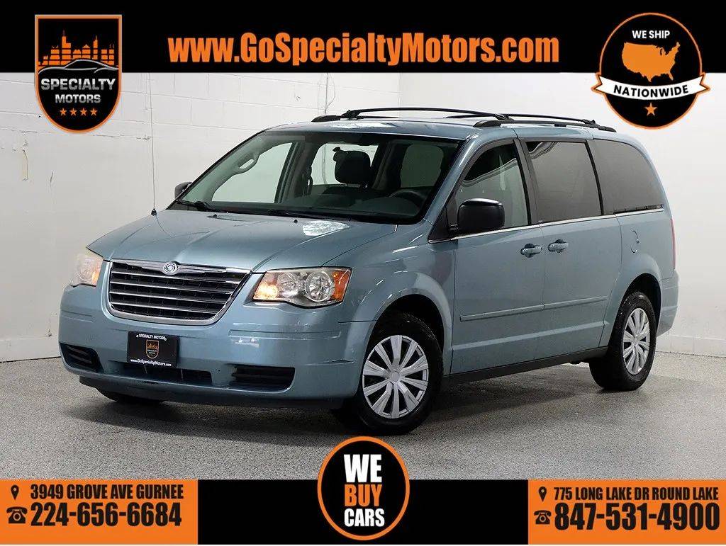 2010 Chrysler Town & Country LX — Minivan — 103,794 mi — Gurnee, IL