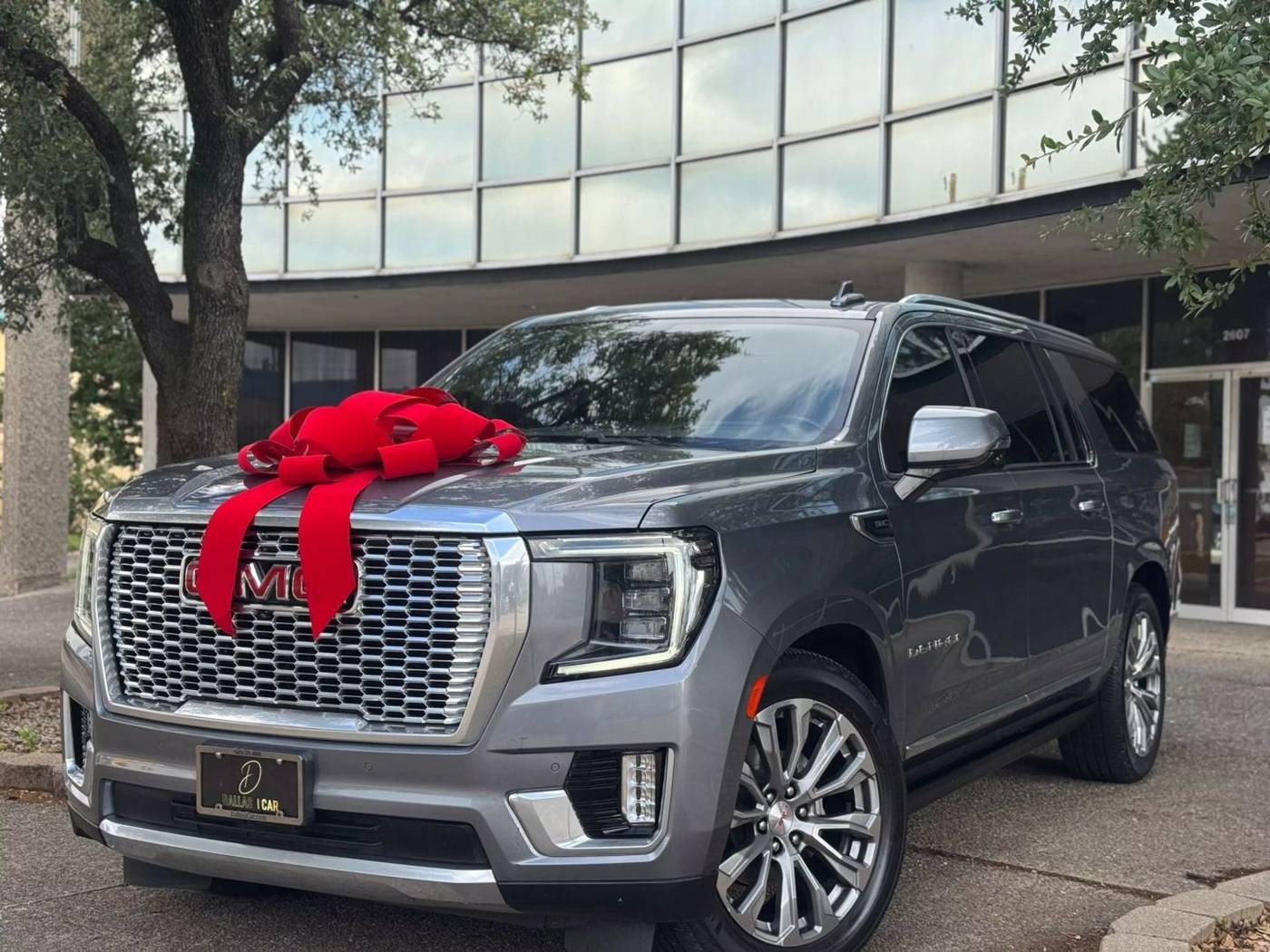 2021 GMC Yukon Denali — SUV — 123,032 mi — Dallas, TX