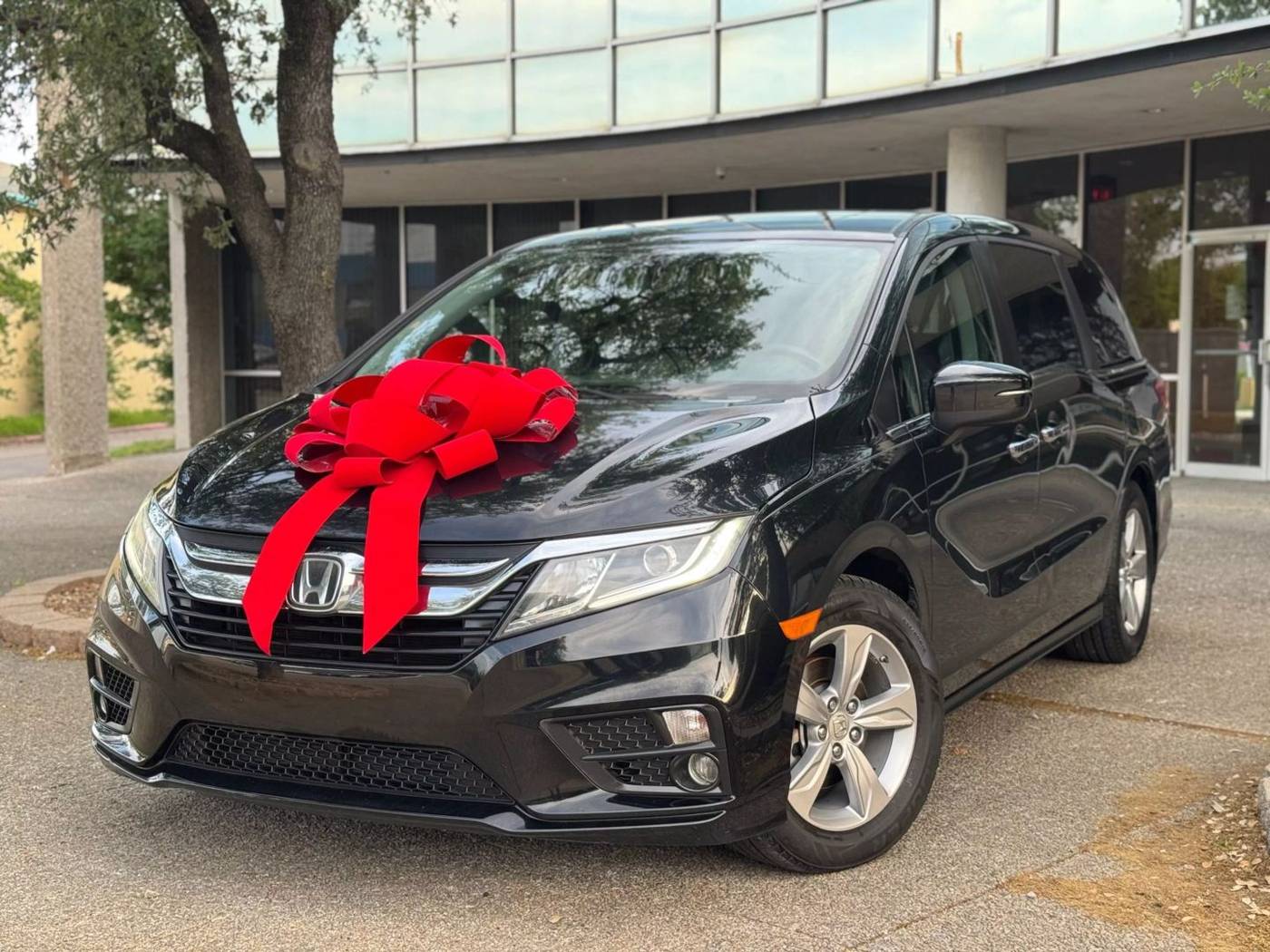 2018 Honda Odyssey EX-L — Minivan — 149,069 mi — Dallas, TX