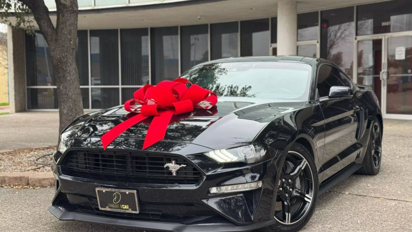 2021 Ford Mustang GT Premium — Coupe — 42,438 mi — Dallas, TX