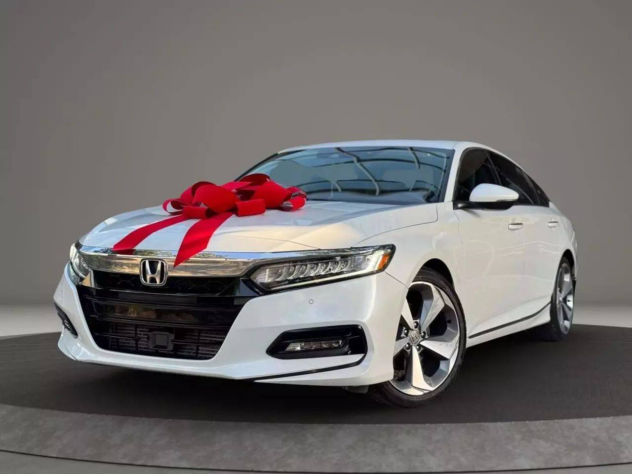 2018 Honda Accord Touring — Sedan — 117,613 mi — Dallas, TX