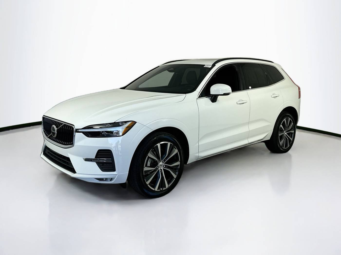 2022 Volvo XC60 Momentum — SUV — 42,939 mi — Palm Harbor, FL
