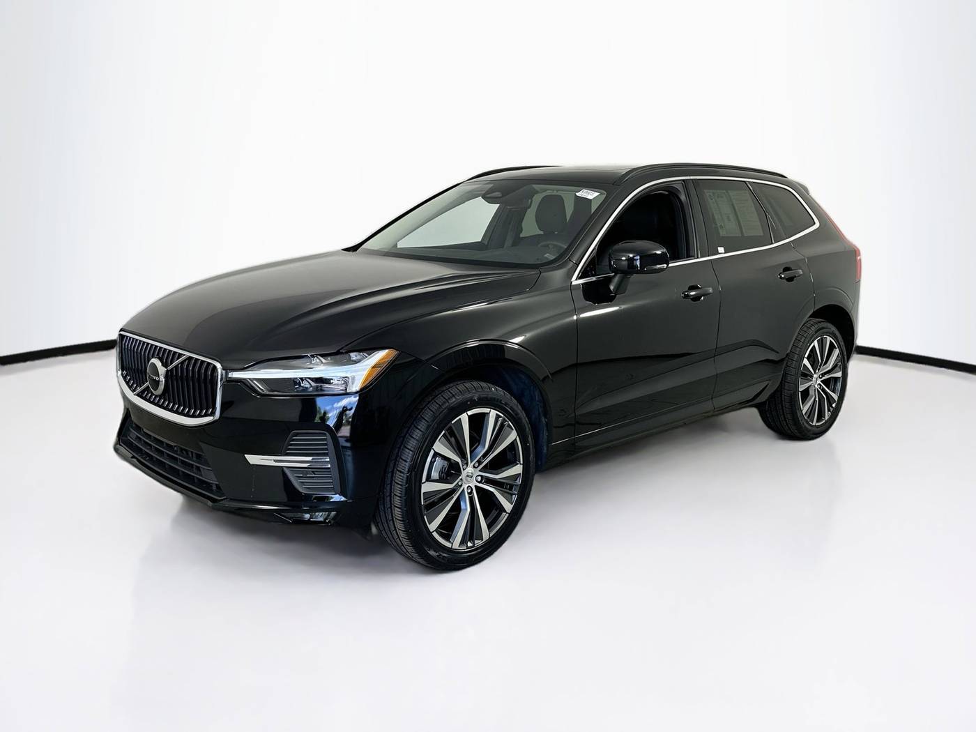 2022 Volvo XC60 Momentum — SUV — 35,228 mi — Palm Harbor, FL
