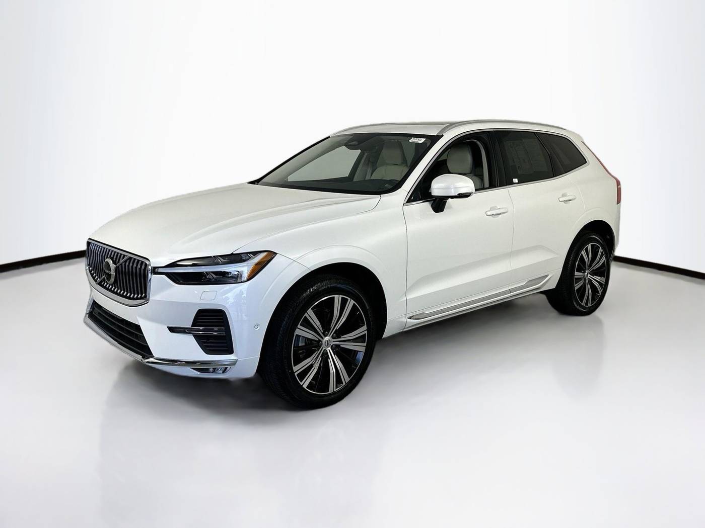 2023 Volvo XC60 Plus — SUV — 13,397 mi — Palm Harbor, FL